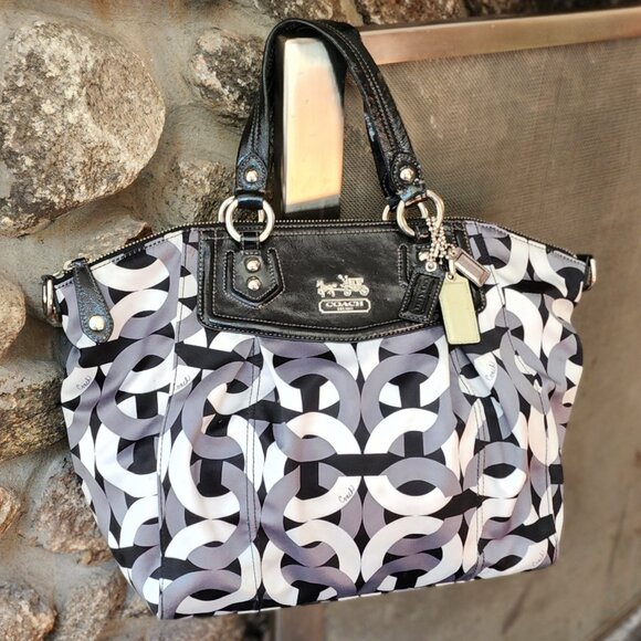 COACH H0968-14321 Madison Claire Op-Art Sateen Chain Link 2-Way Hobo Pur… - Picture 2 of 16